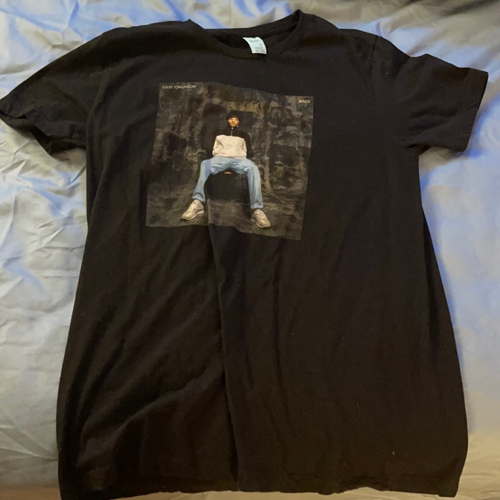 Louis Tomlinson tee